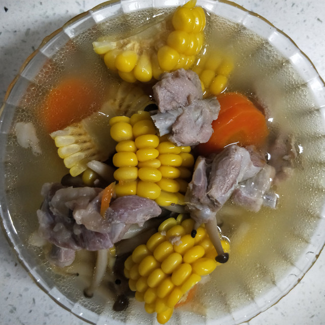 玉米仔排汤
