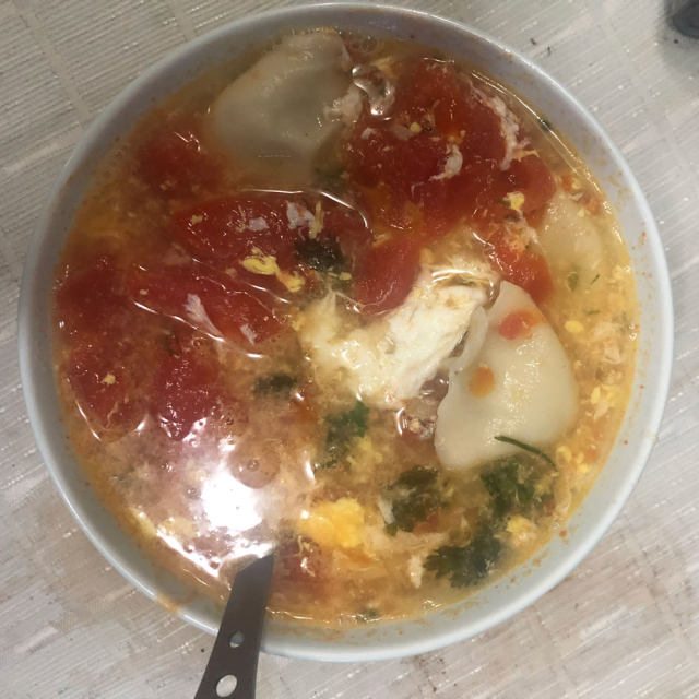 番茄鸡蛋汤饺