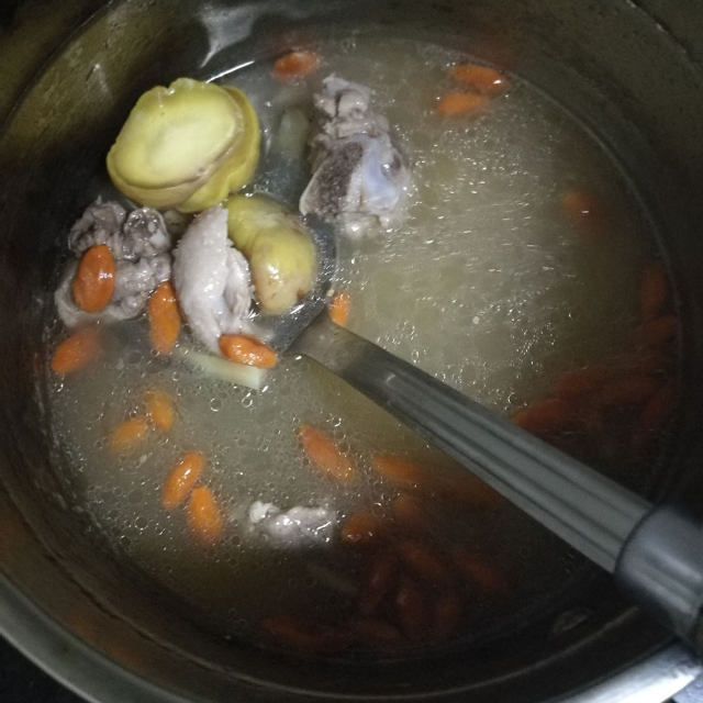 板栗鸡汤