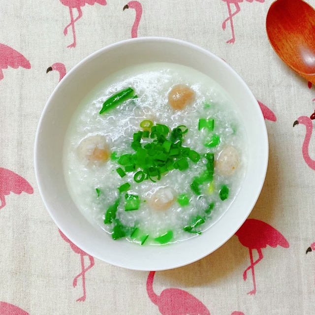 菜心粒肉丸粥＋虾虾菠菜粥~