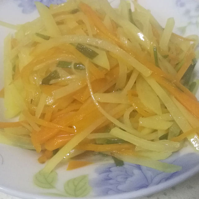 胡萝卜土豆丝