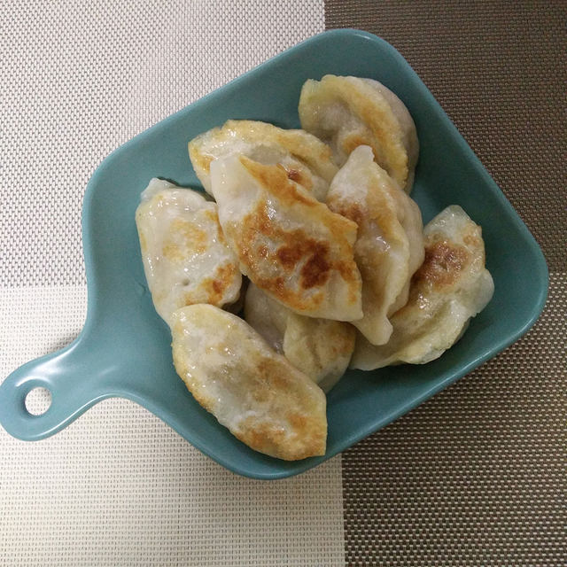 煎饺子