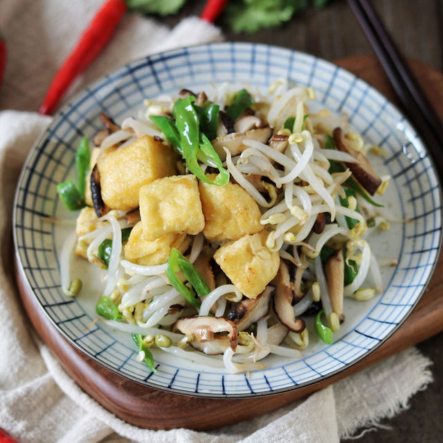 香菇银芽油豆腐