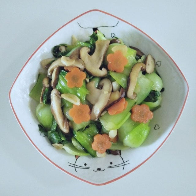 素炒香菇油菜