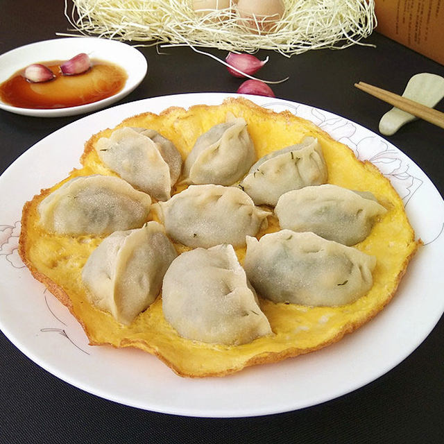 鸡蛋抱饺