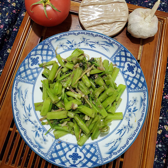 虾酱炒空心菜梗