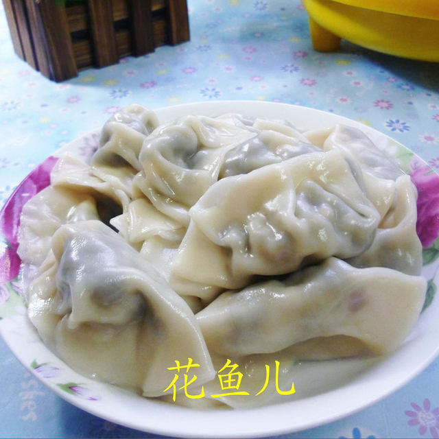 香干酸菜肉馅饺子