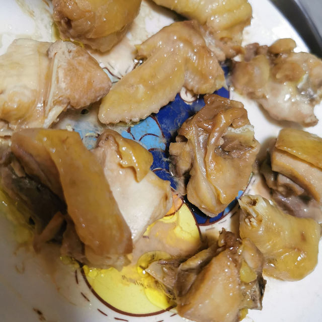 清蒸鸡，茶树菇板栗鸡汤