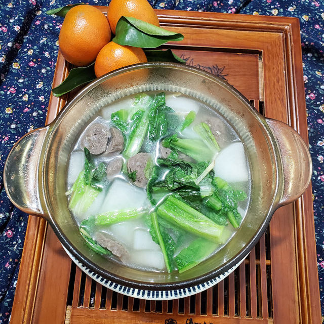 萝卜青菜牛肉丸子汤