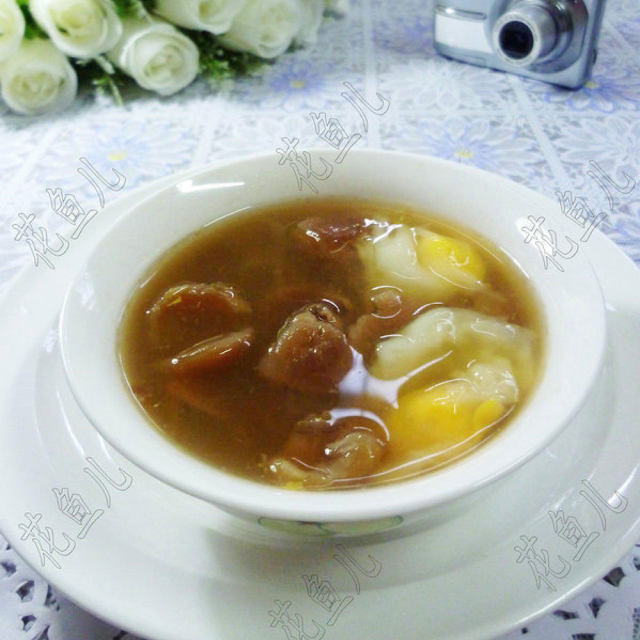 鸽子蛋桂圆甜汤