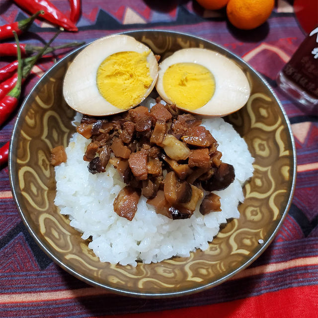 美味卤肉饭