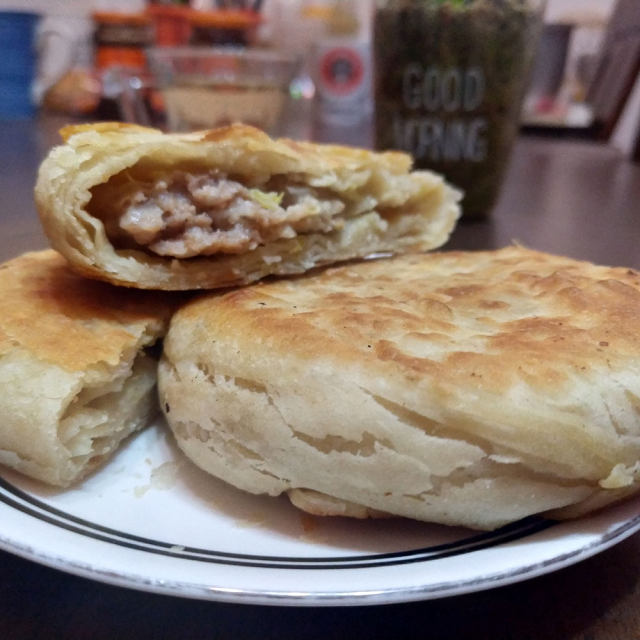 #街头小吃#香酥猪肉饼——外皮香酥，肉质鲜嫩！