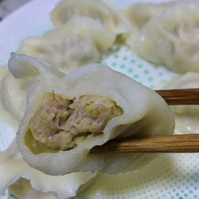 白菜姬松茸肉饺