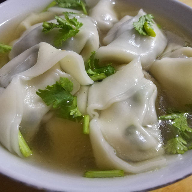 荠菜鲜肉馄饨