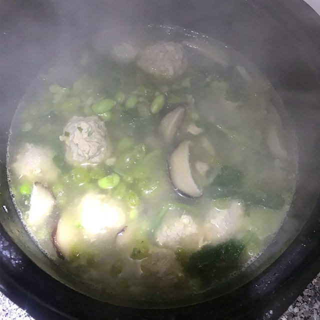 青菜肉圆汤