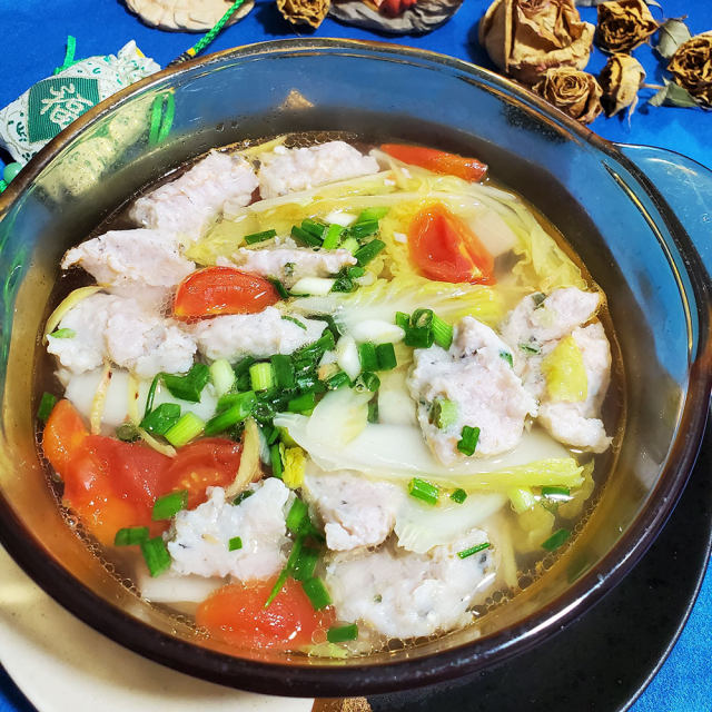 白菜鱼滑汤