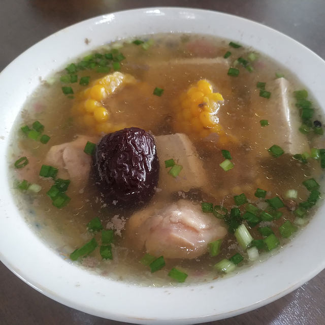 豆腐炖鸡块