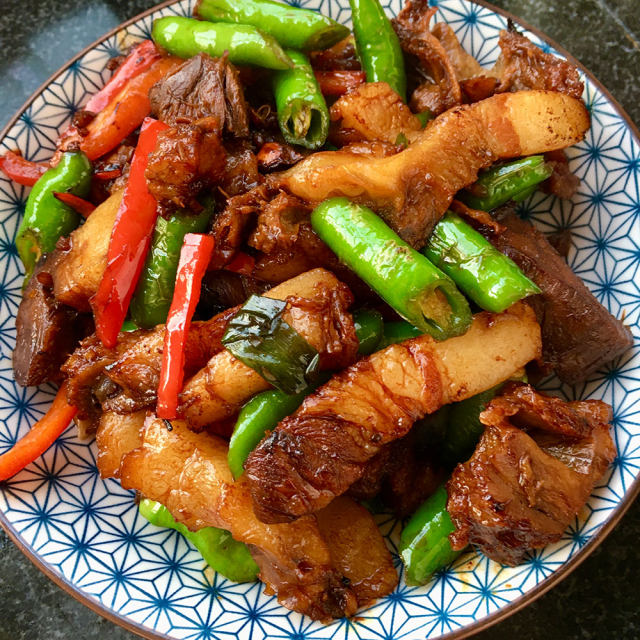 “肉菜”杭椒猪头肉