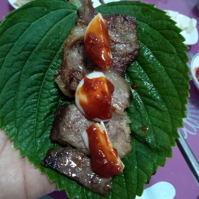 苏子叶包五花肉