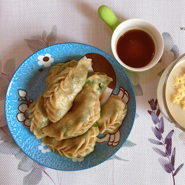 减脂必备全麦韭菜鸡蛋饺子