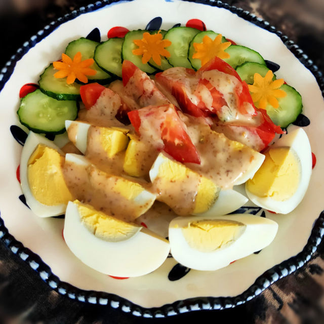 鸡蛋蔬菜沙拉