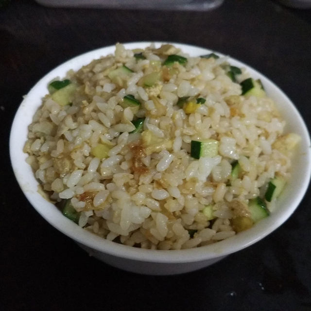 栀子花蛋炒饭