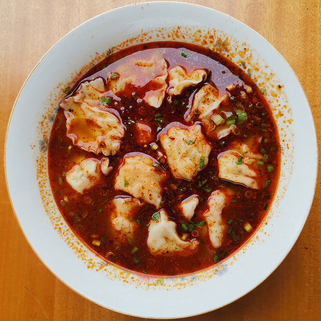 豆角鸡蛋火腿肠酸汤水饺