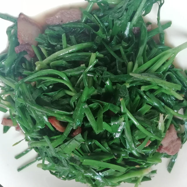 猪肉炒韭菜