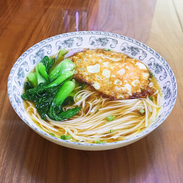 青菜鸡蛋面