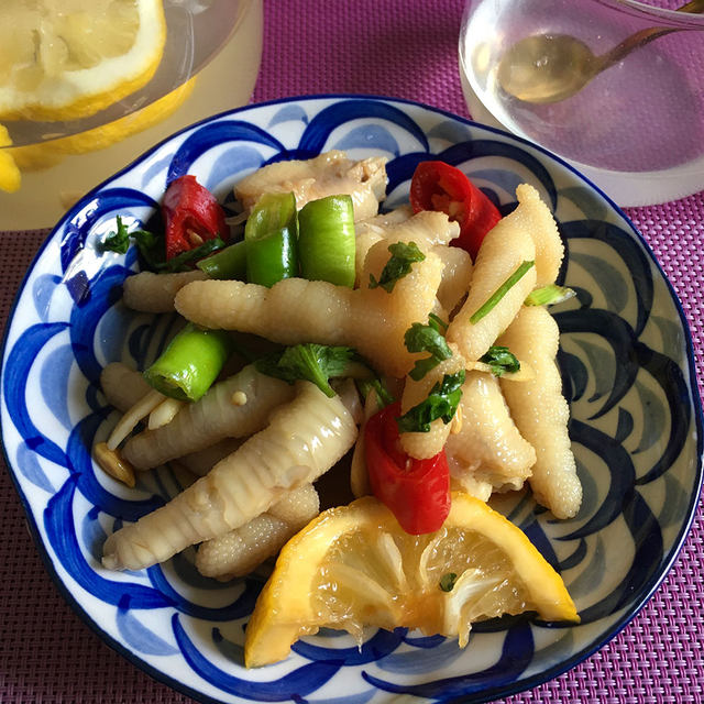 “酸爽开胃美食”柠檬鸡爪