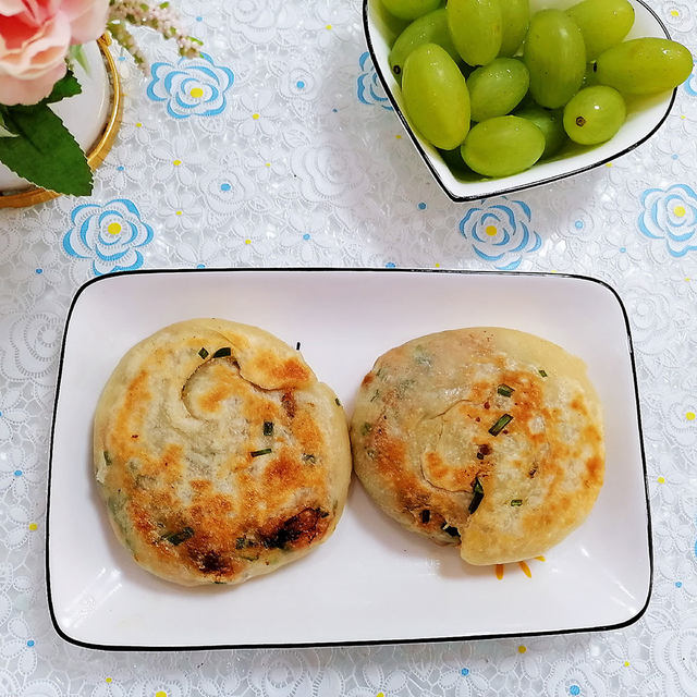 韭香肉饼