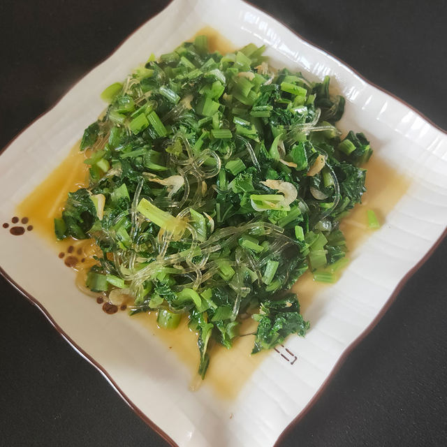 粉丝炒小白菜