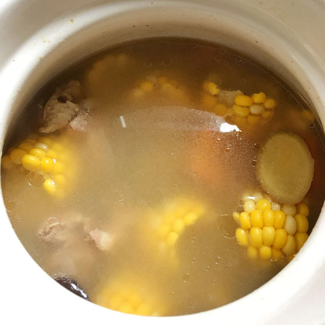 扇骨玉米汤