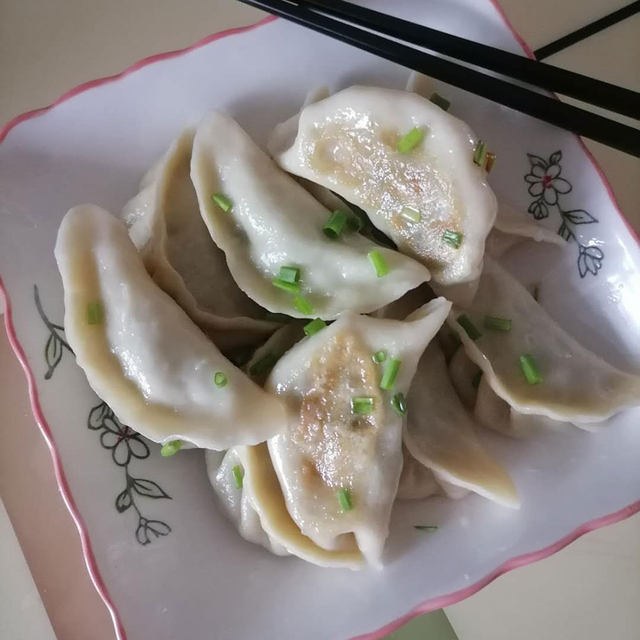 肉末韭菜饺子