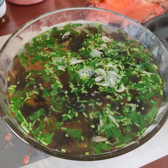 芫荽虾皮紫菜汤