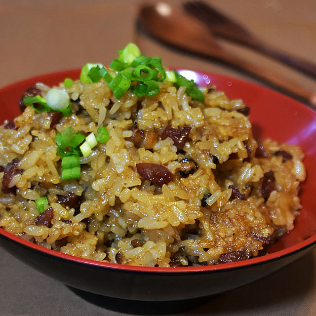 腊肠冬菇炊饭