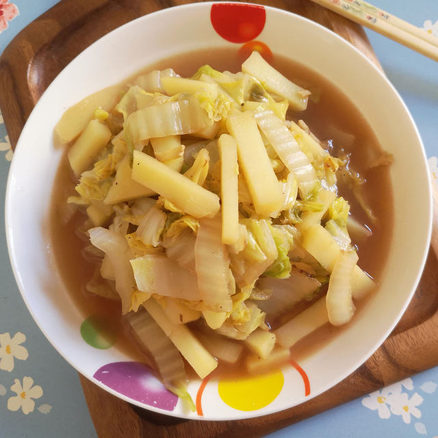 土豆炖白菜