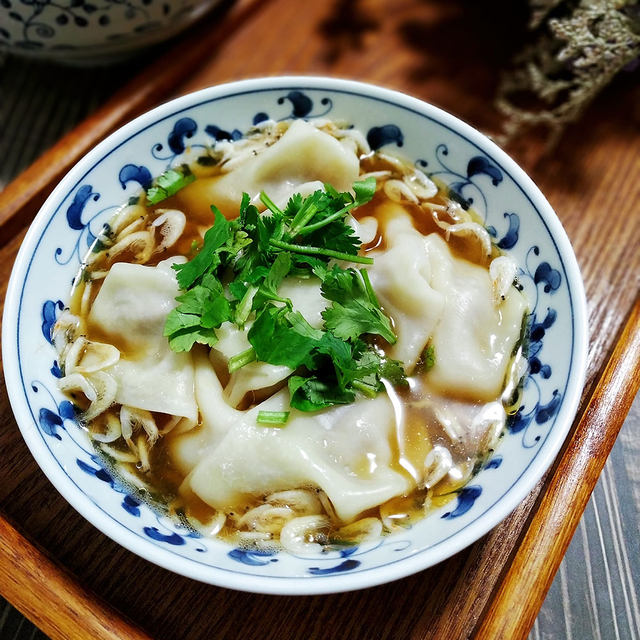 纯肉馄饨