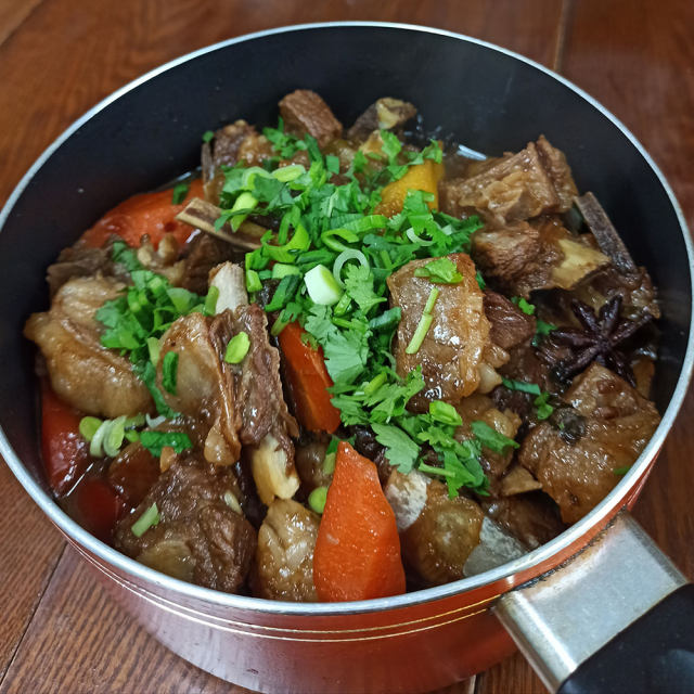 胡萝卜炖羊肉