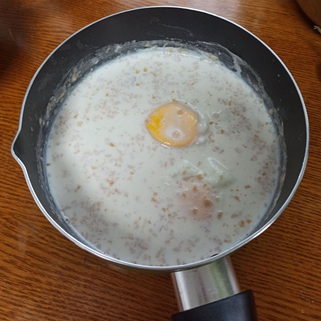 牛奶麦片炖蛋