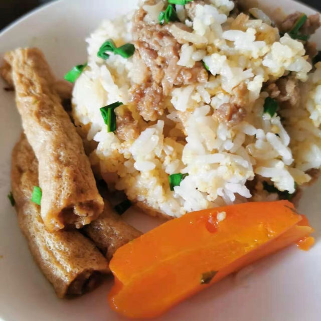 酿竹荪肉末饭