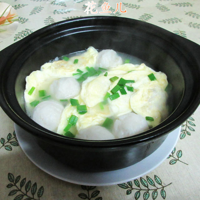 墨鱼丸蛋饺汤