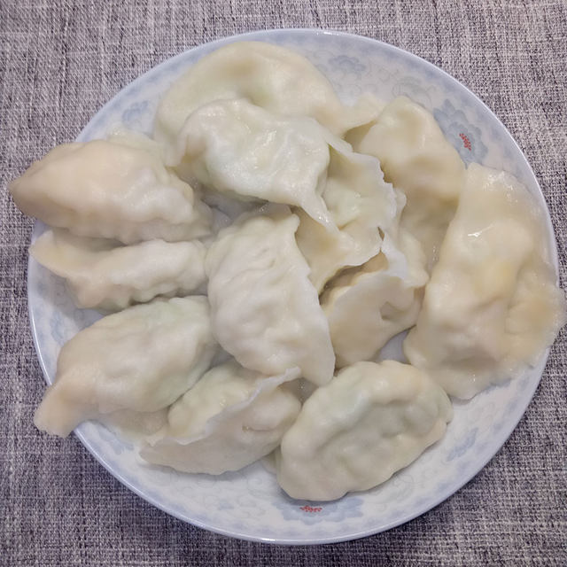 鸡蛋豆腐白菜饺子