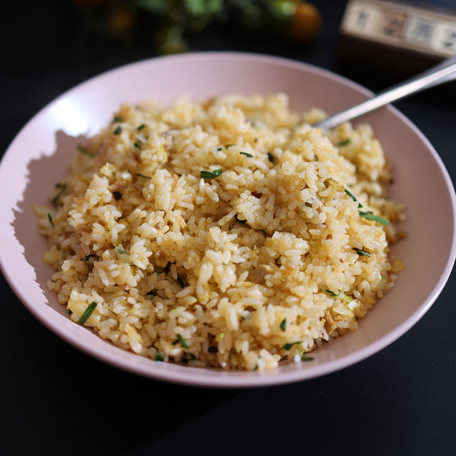 肉丝白菜炒饭