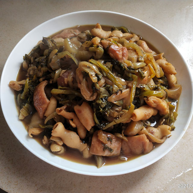 猪大肠焖酸菜