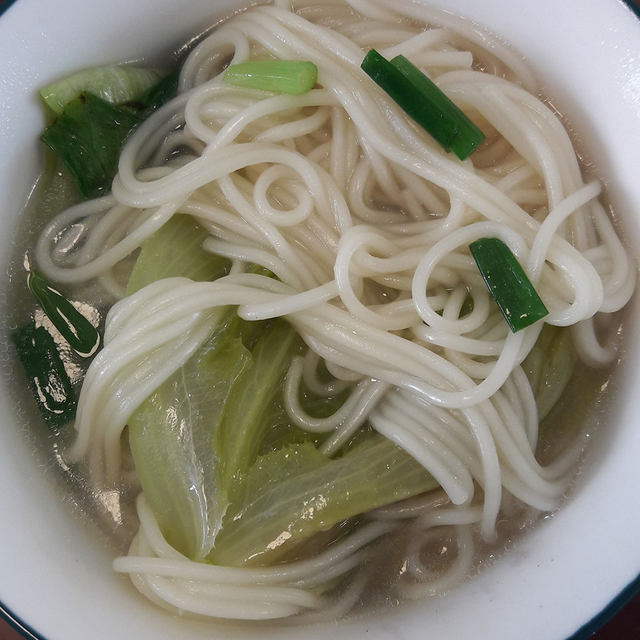 生菜素面