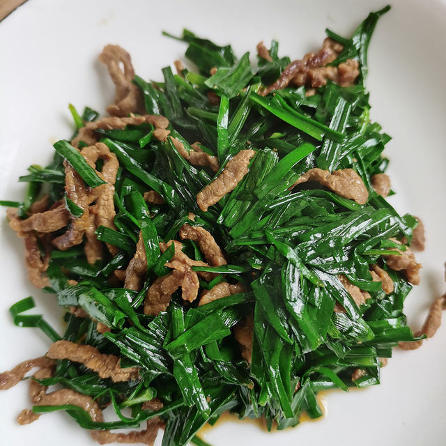 肉丝炒韭菜