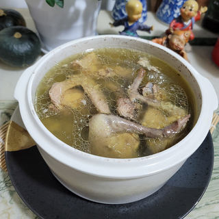 綠豆燉排骨鴿子湯