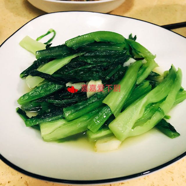 蒜炒油麦菜