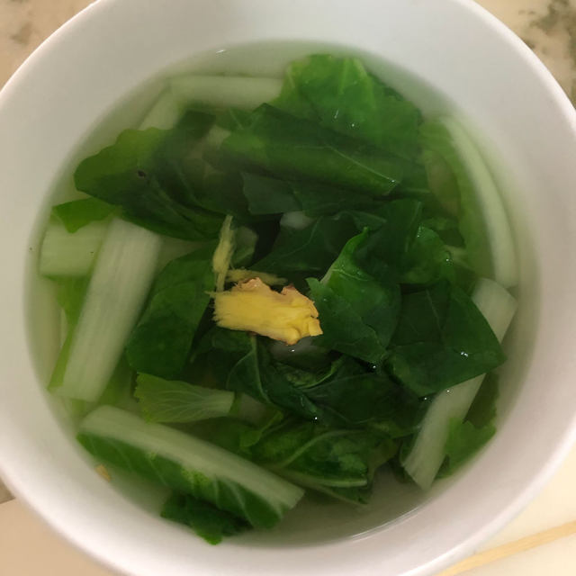 绿油油的小白菜汤